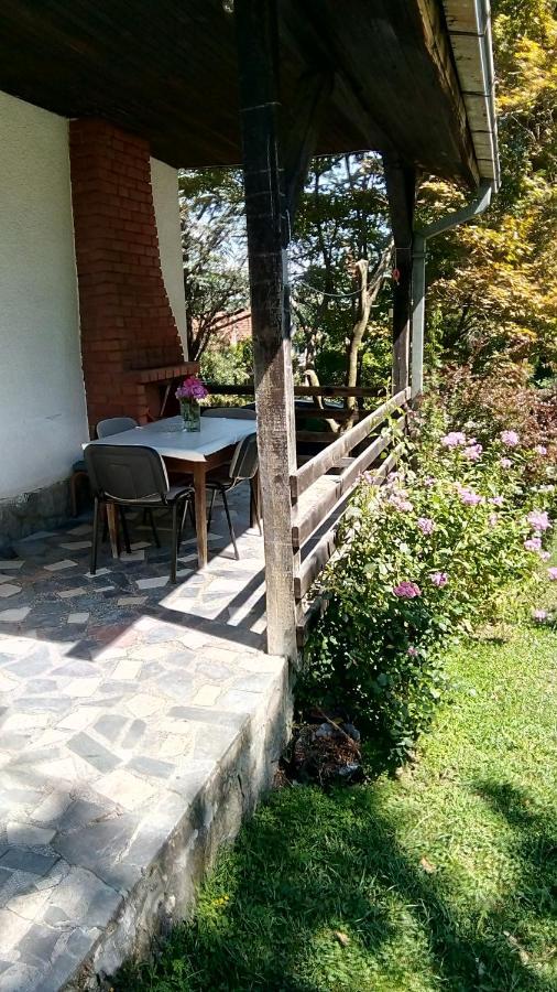 Takovo - Odmor U Selu Gornji Milanovac Exterior foto