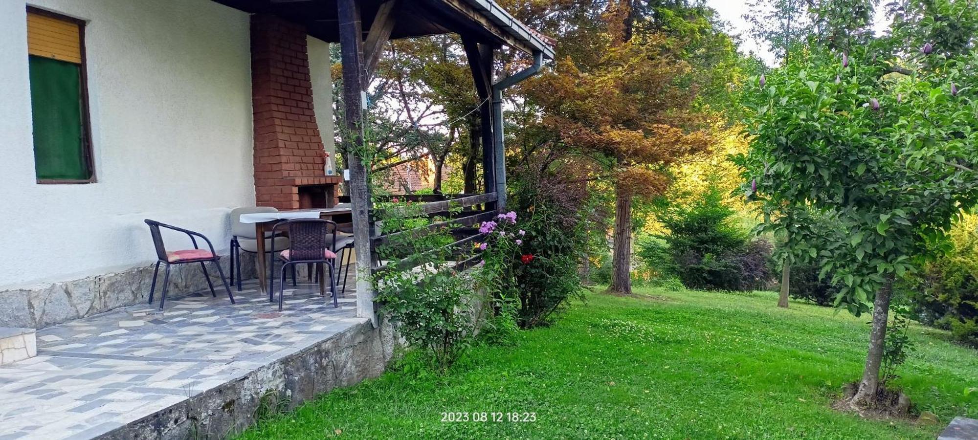Takovo - Odmor U Selu Gornji Milanovac Exterior foto